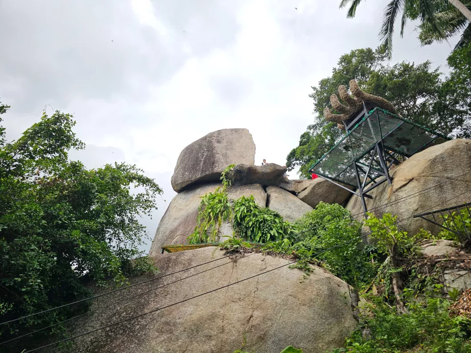 Vista de la piedra solapada 2