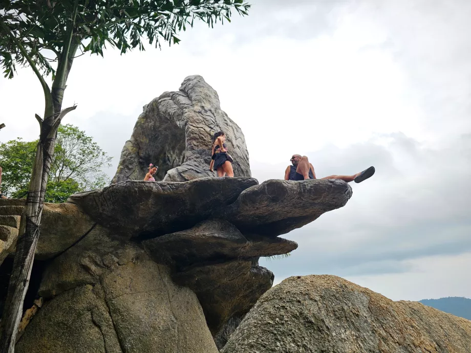 Vista desde la piedra solapada 2