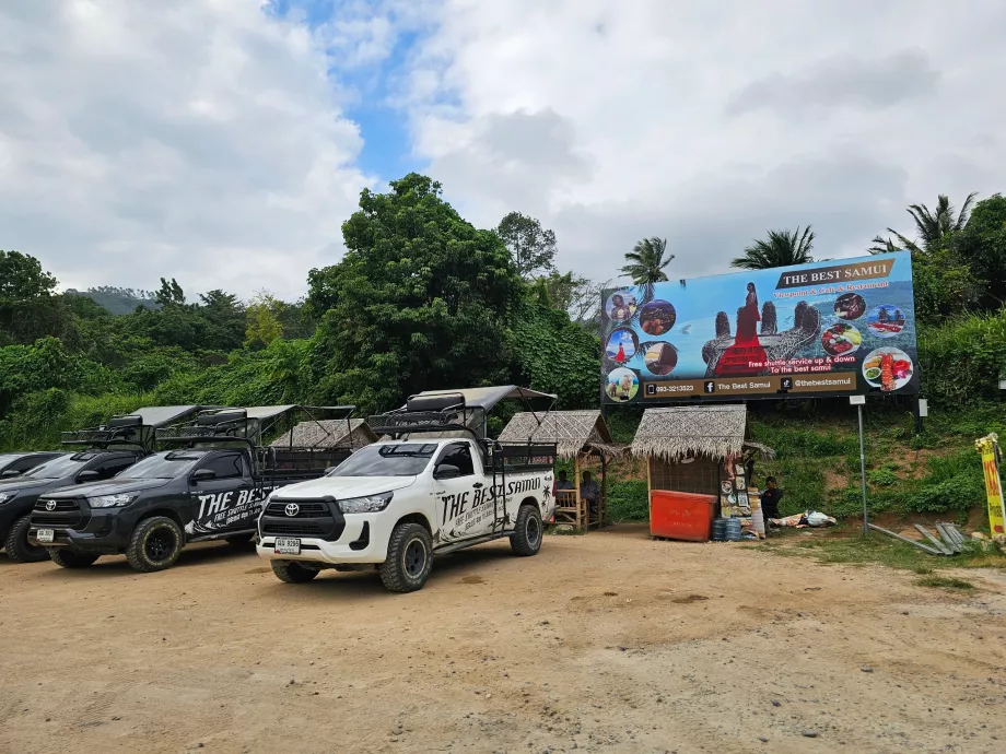 Jeeps de transporte a Overlap Stone 2