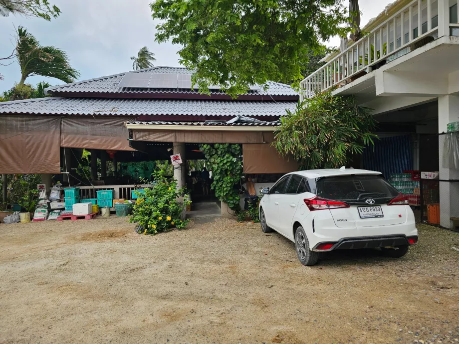 Playa de Coral Cove, aparcamiento para coches