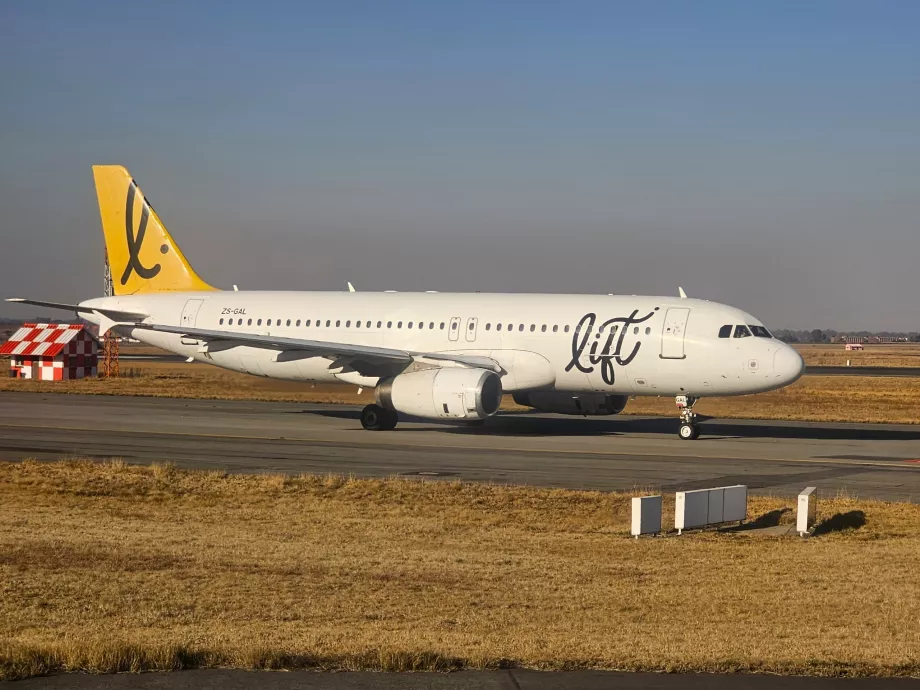 Ascensor, Airbus A320