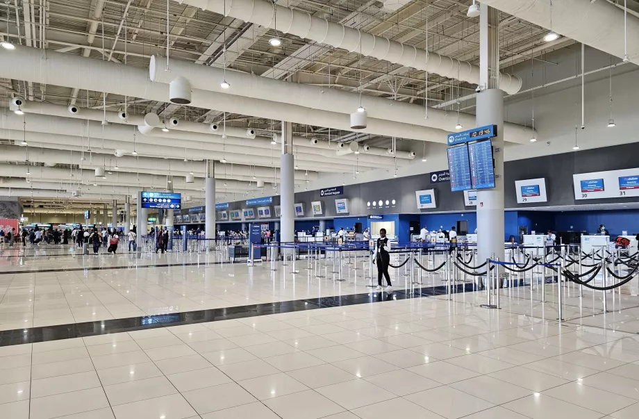 Terminal 2, zona de facturación