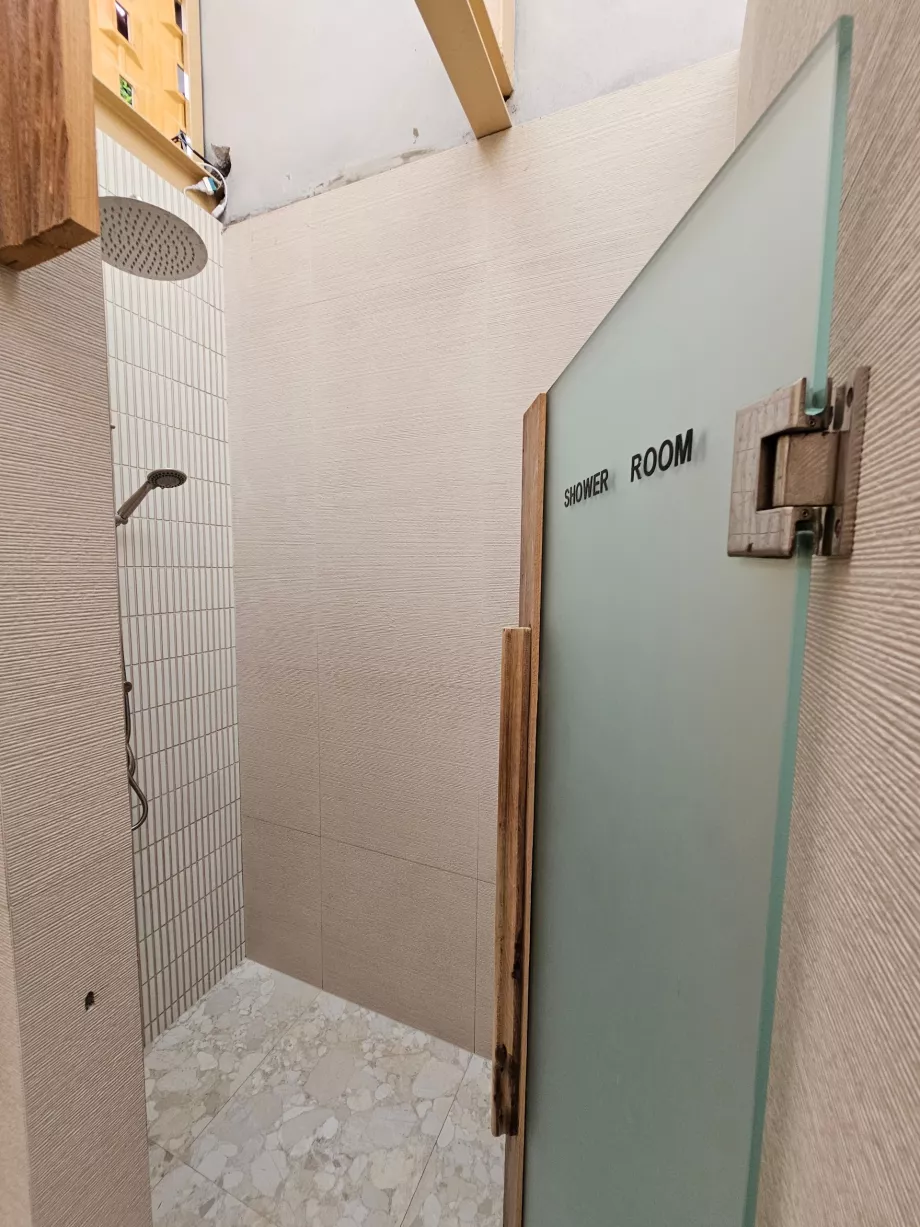 Playa de Rin Nai, duchas gratuitas