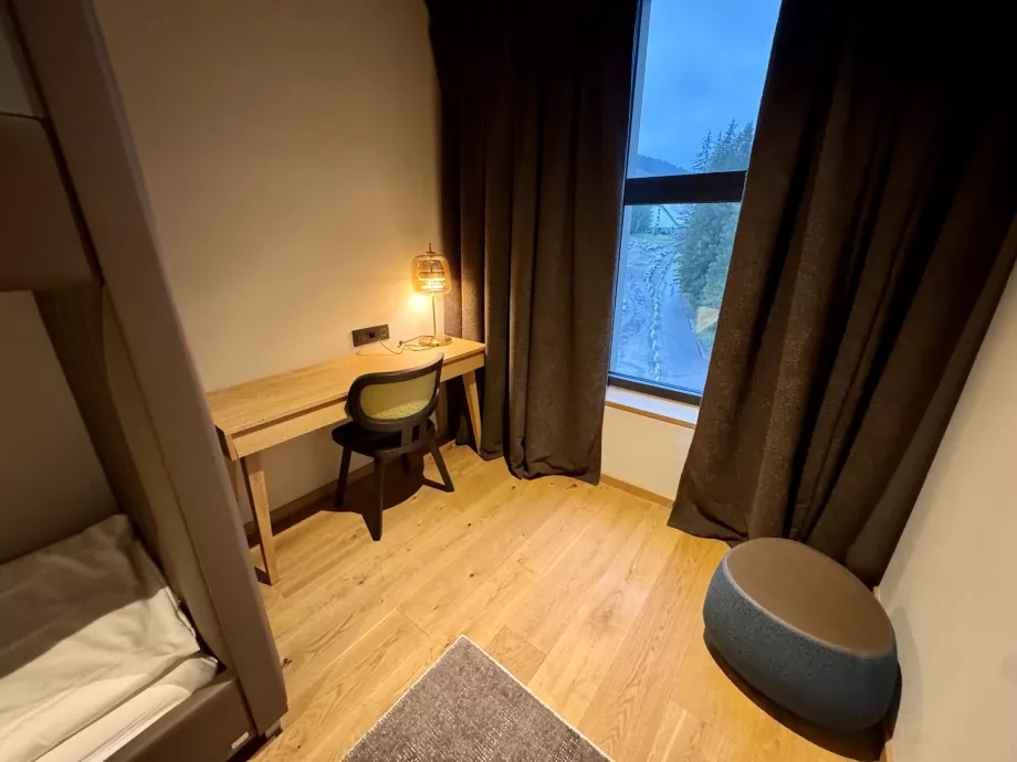 Escritorio en la habitación de los niños