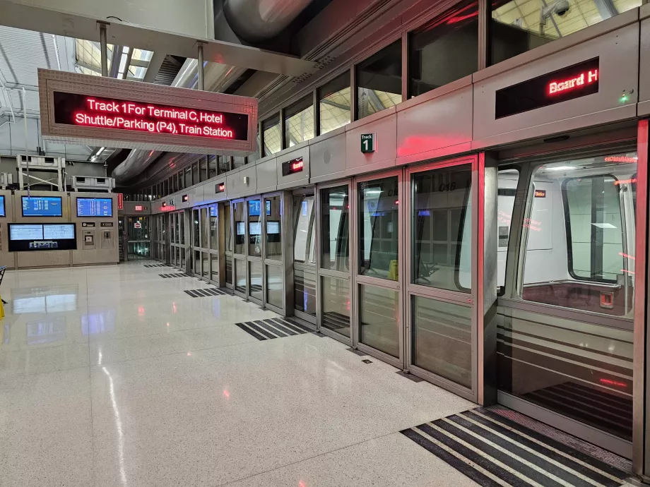 Estaciones de Airtrain