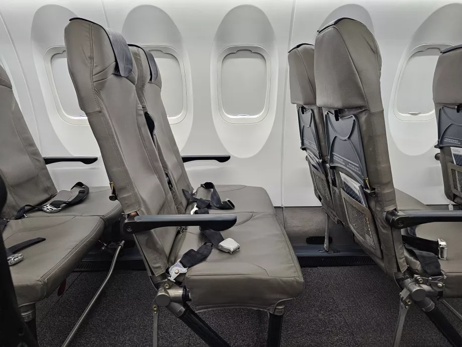 Espacio para las piernas, Porter Airlines