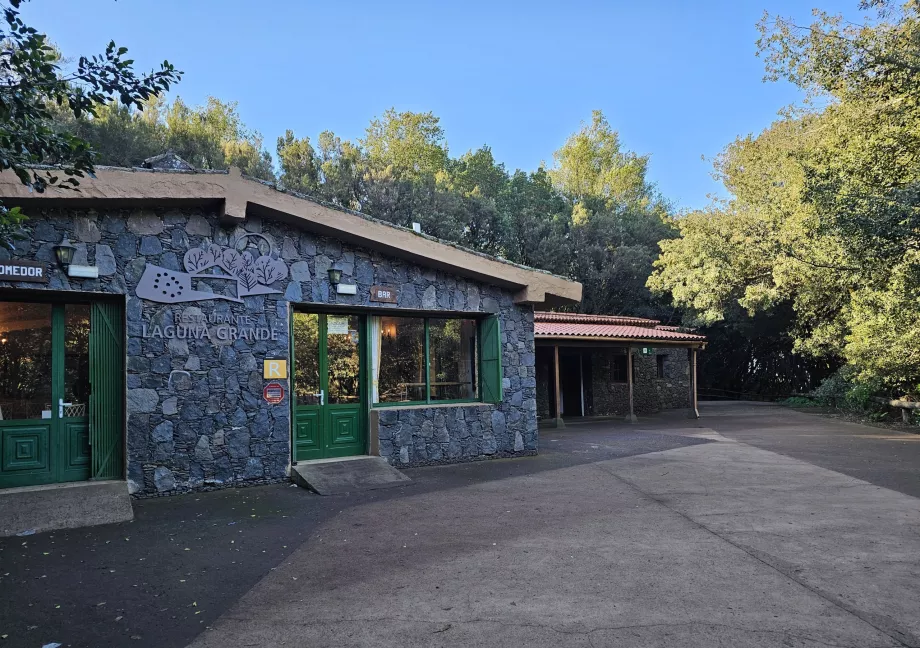 Restaurante en Laguna Grande
