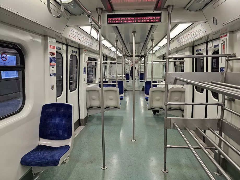 Interior del metro