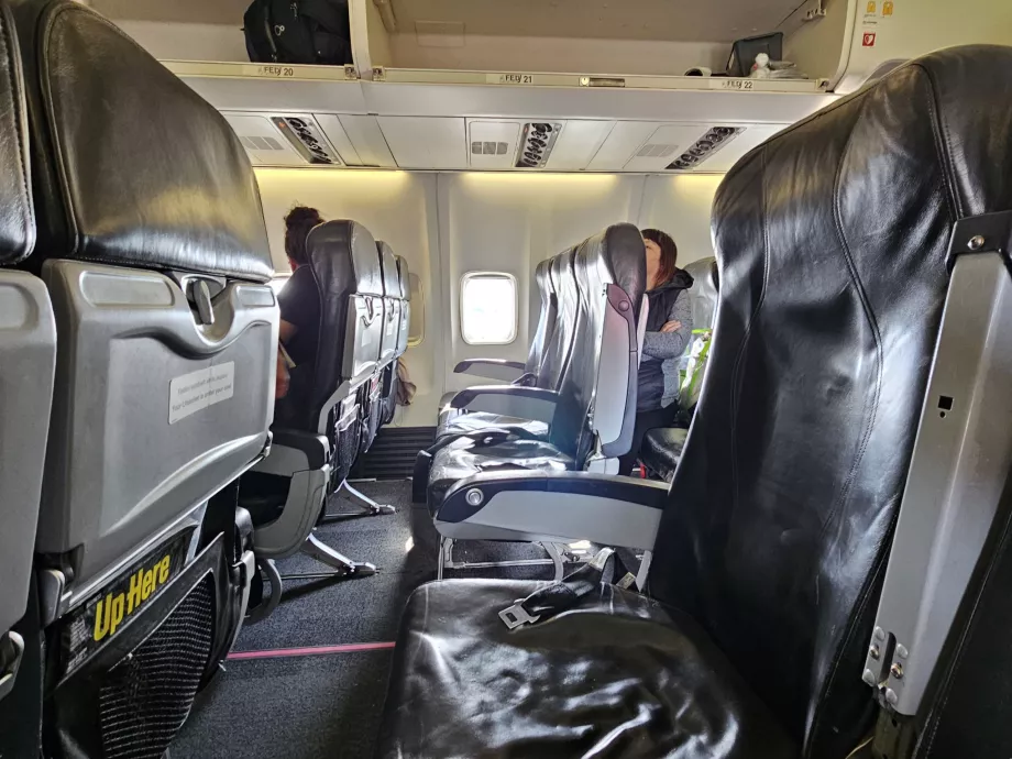 Interior, Boeing 737-300