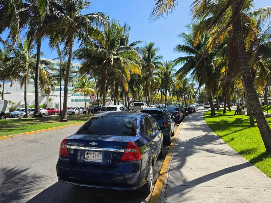 Aparcamiento en Punta Cancún