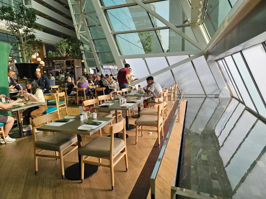 Desayuno en el restaurante Rise