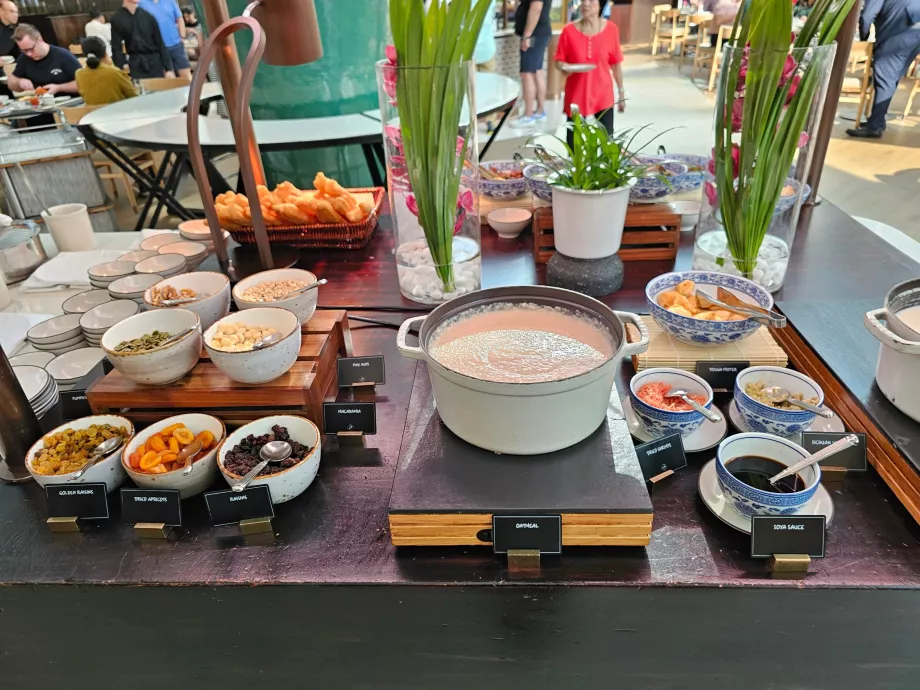 Desayuno en el restaurante Rise