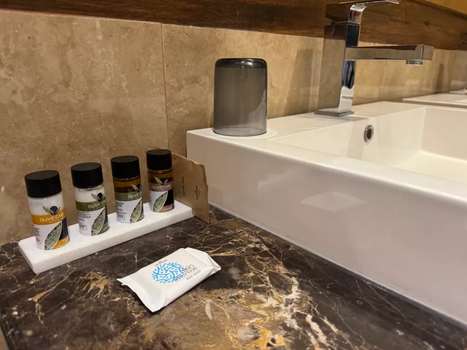 Cuarto de baño de la suite junior