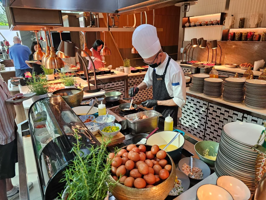 Desayuno en el restaurante Rise