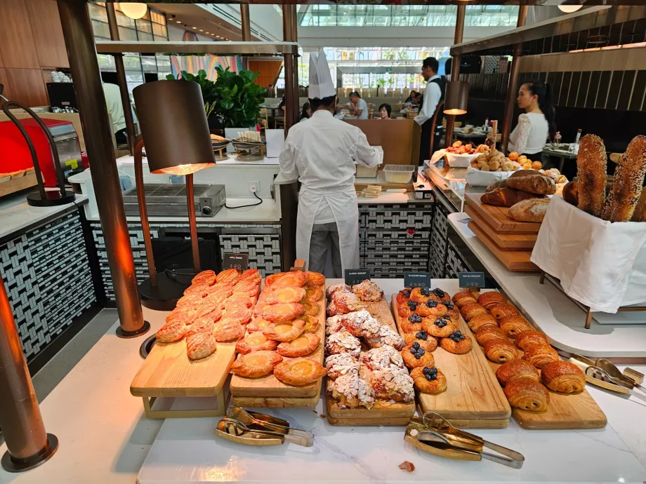 Desayuno en el restaurante Rise