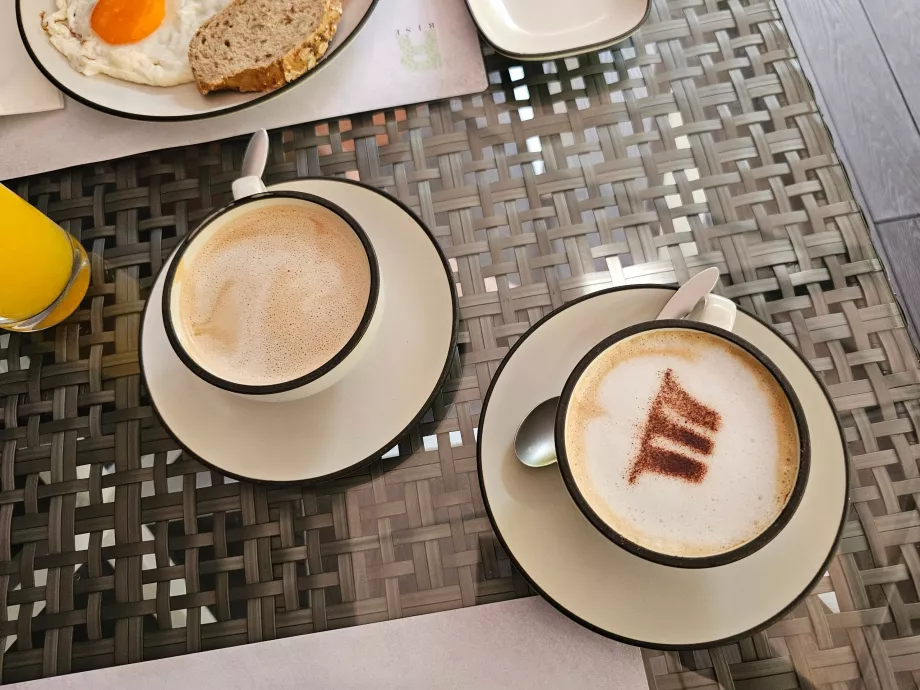 Desayuno en el restaurante Rise