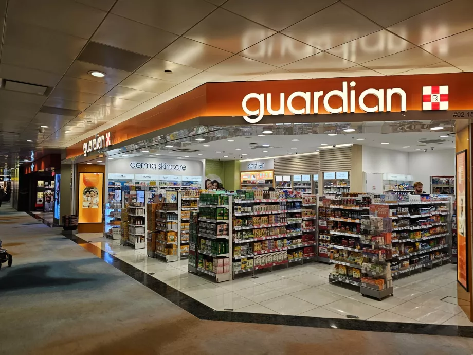 Farmacia, Terminal 2, zona de tránsito