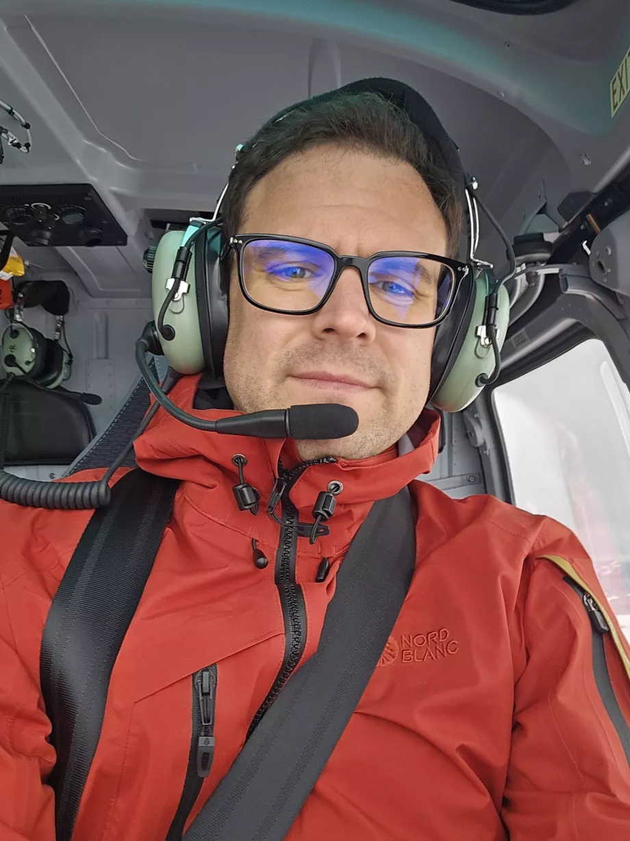 Excursión en helicóptero a Kangia