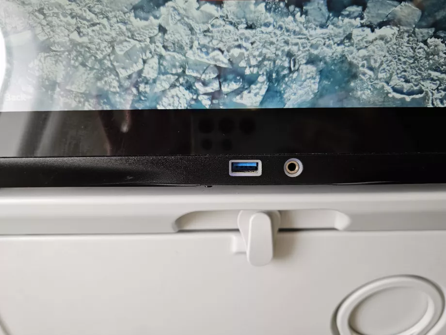 Carga mediante puerto USB