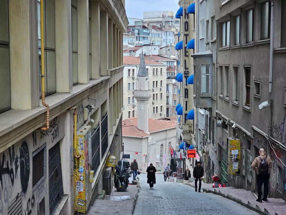 Las empinadas calles de Estambul