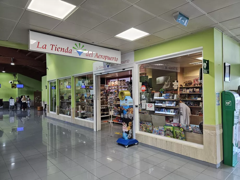 Comercio en la parte pública