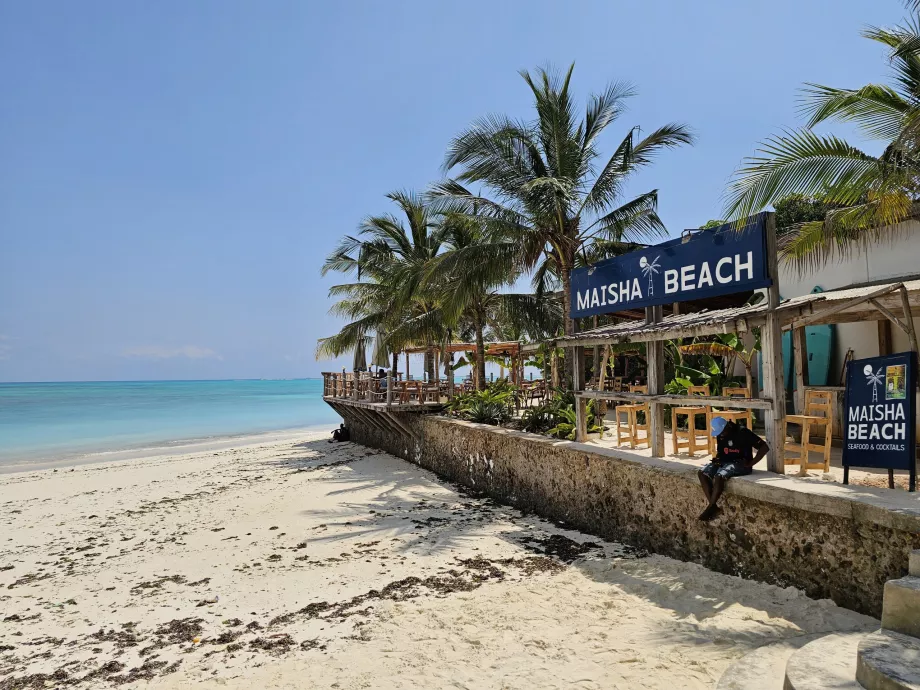 Nungwi, Playa de Maisha
