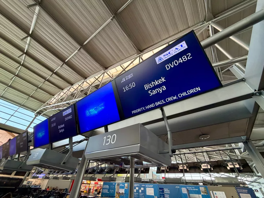 Facturación para el vuelo de SCAT Airlines