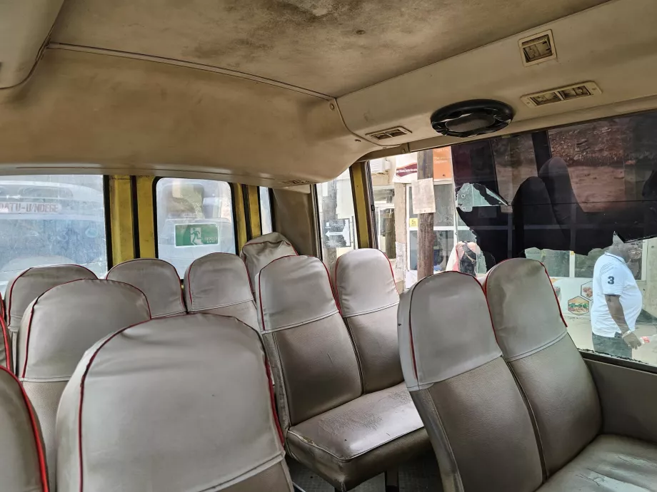 El interior que dio