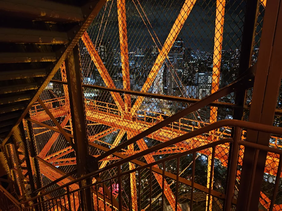 El camino por las escaleras