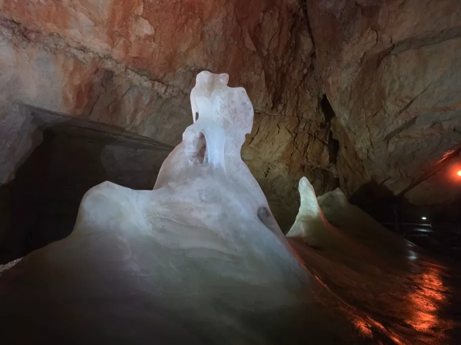 Cueva de hielo