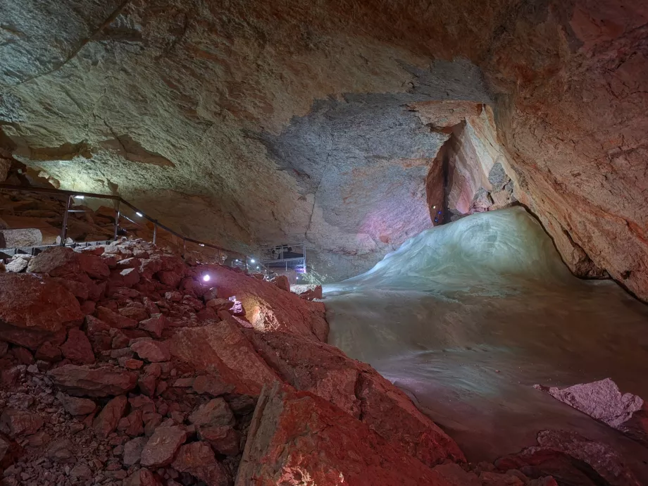 Cueva de hielo