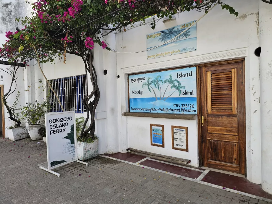 Taquilla de ferry en Bongoyo