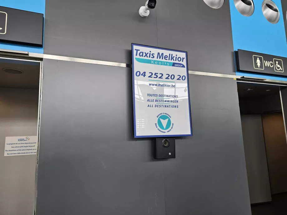 Número de teléfono del taxi
