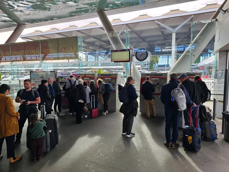 Máquinas expendedoras de billetes de RENFE