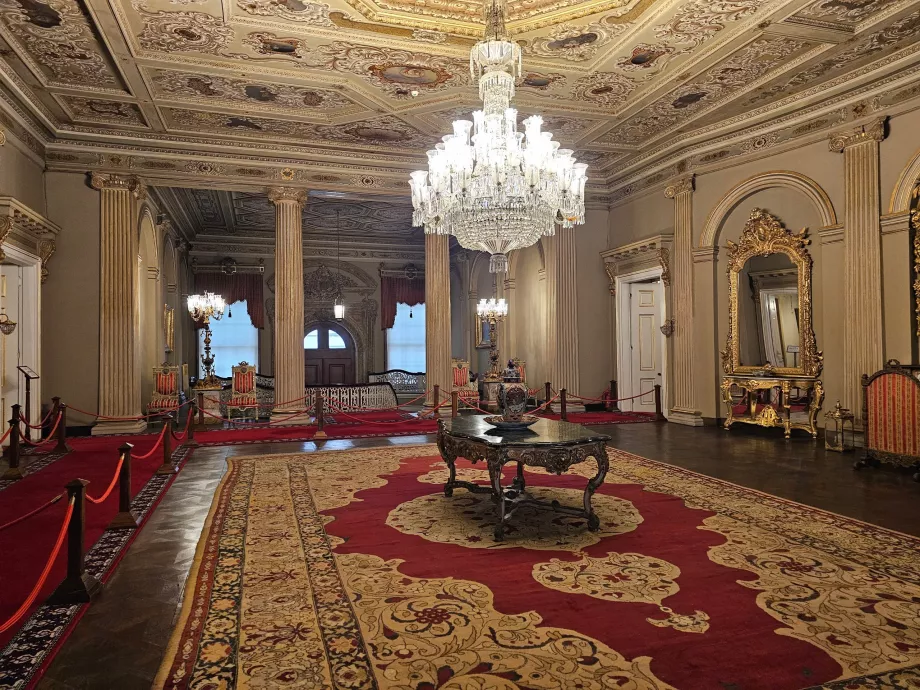 Palacio de Dolmabahce