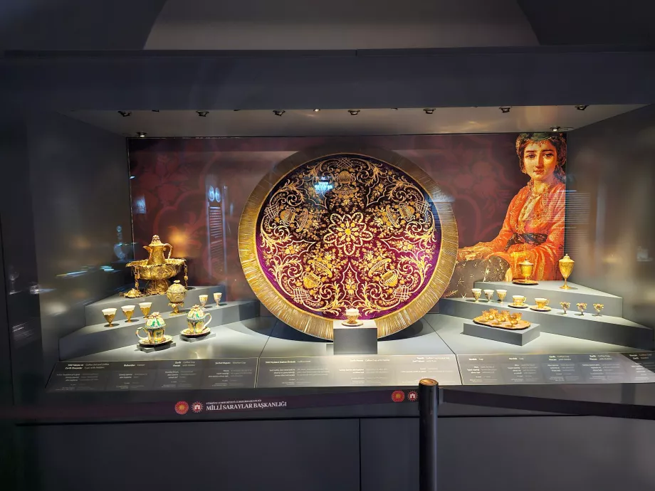 Palacio de Dolmabahce