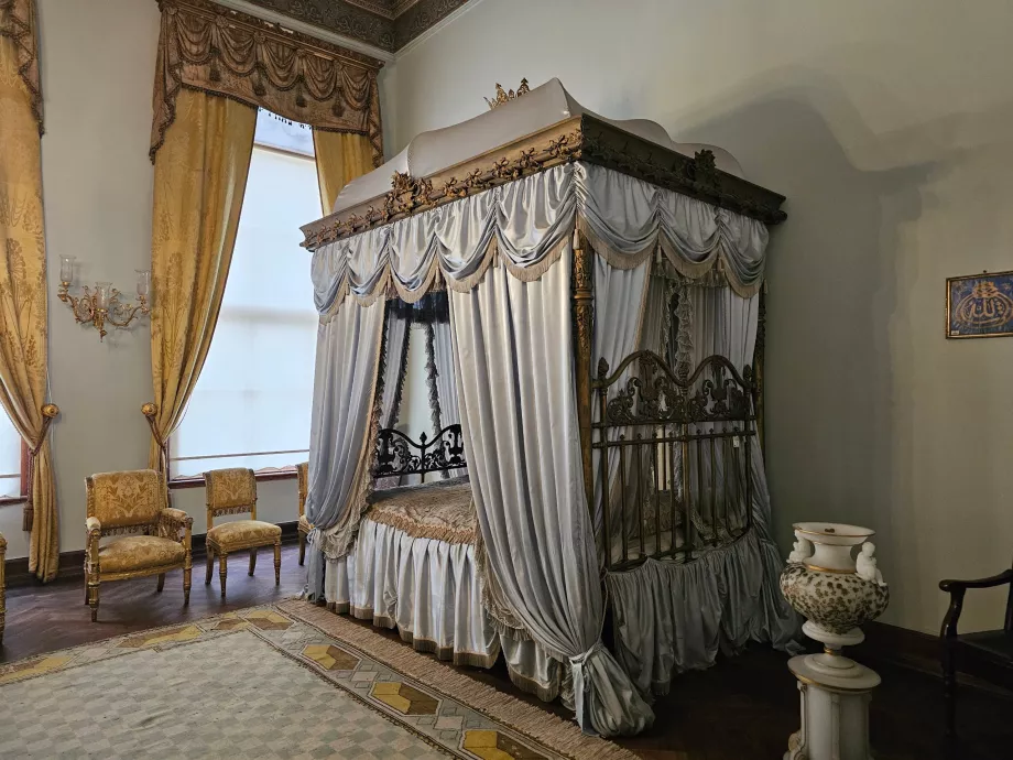 Palacio de Dolmabahce