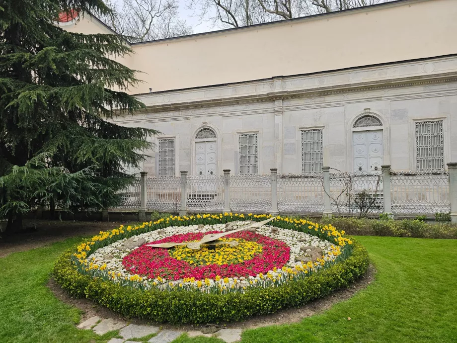 Palacio de Dolmabahce