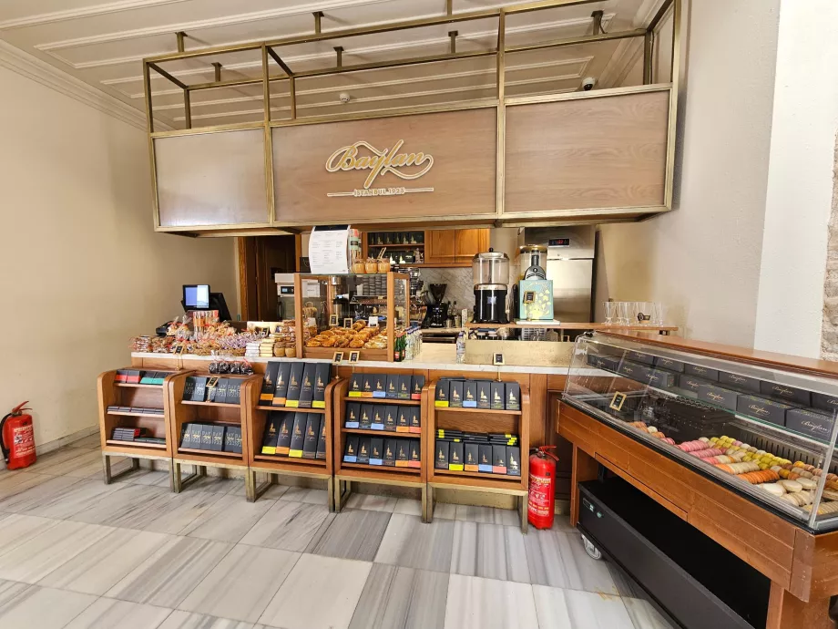 Café en la Torre de la Doncella