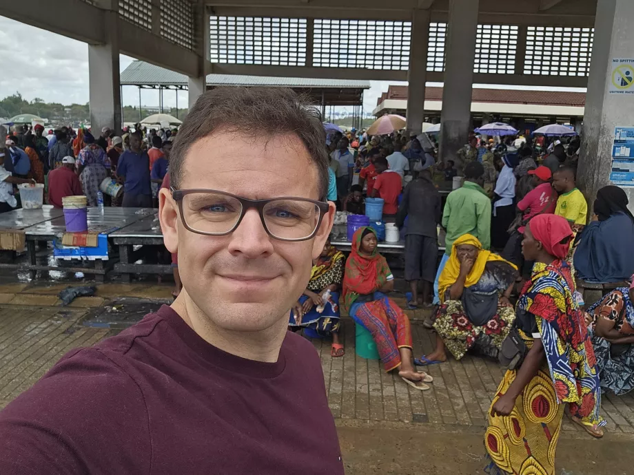 Yo en Ferry Fish Market
