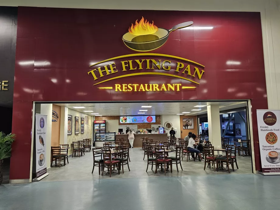 Cantina, sección de tránsito, Terminal 3