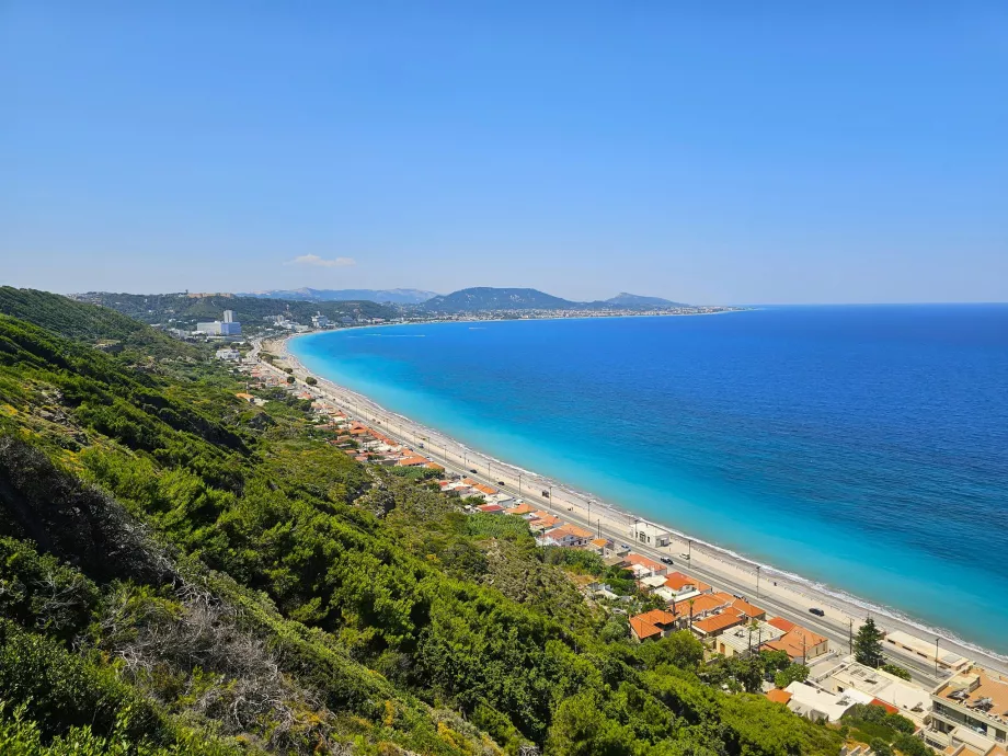Playas de Ixia y Kritinia