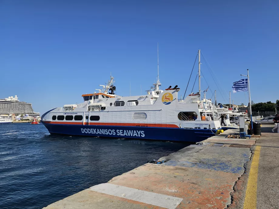 Muelle para embarcaciones rápidas