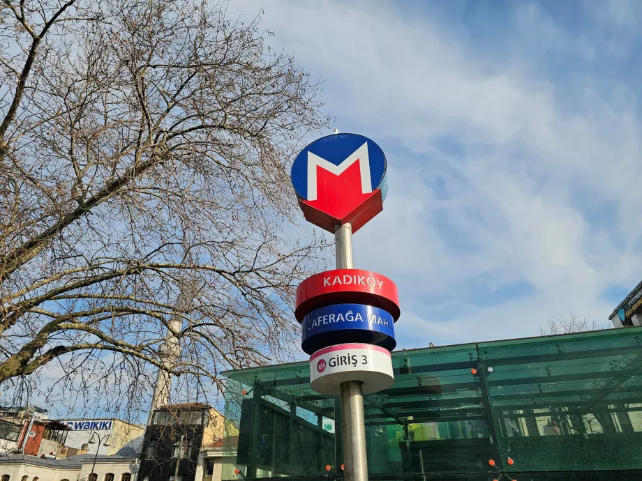 Designación de la estación de metro