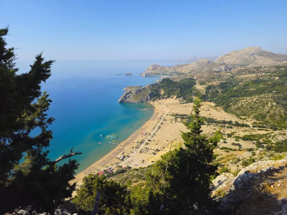 Vista desde el Convento de Nuestra Señora en la playa de Tsambika