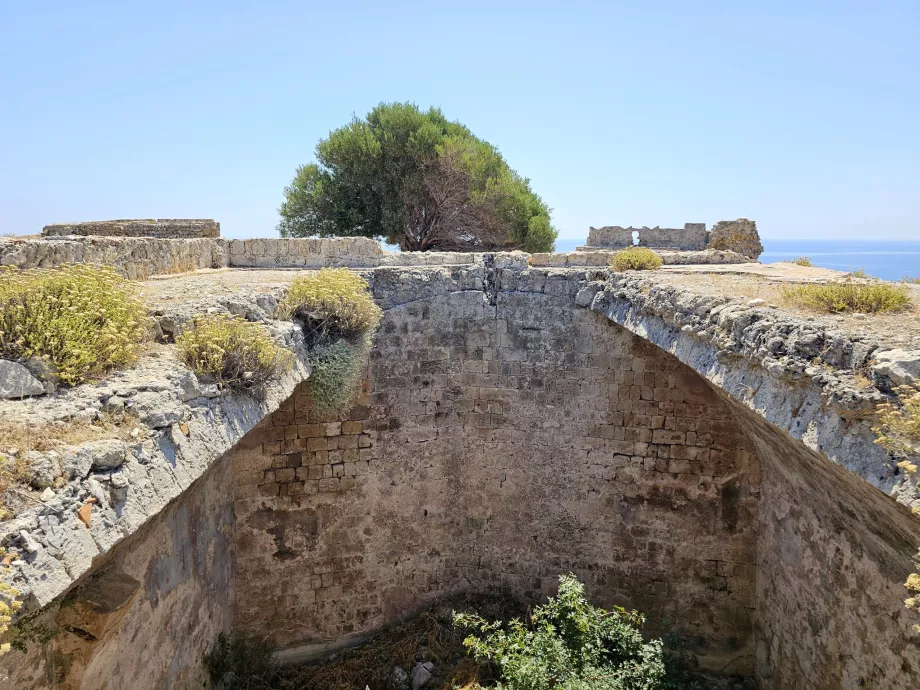 Castillo de Feraklos