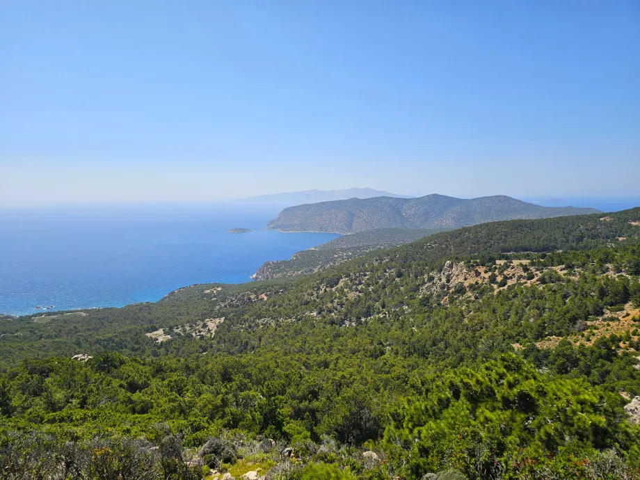 Costa Oeste, Monolithos