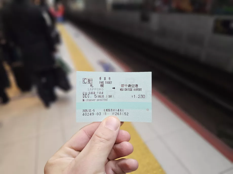 Sapporo -> Billete de tren del aeropuerto de Chitose