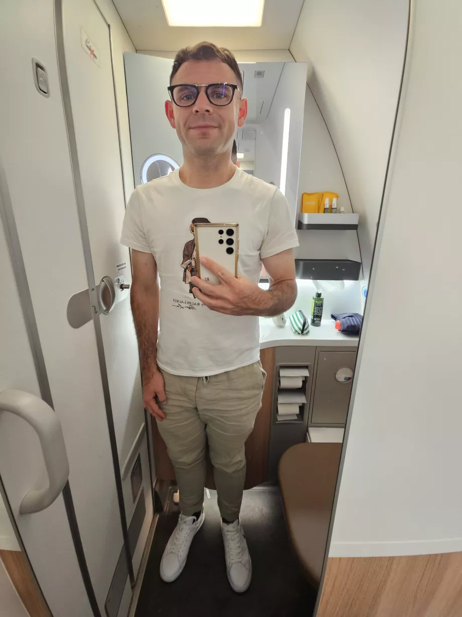 Christopher en el baño