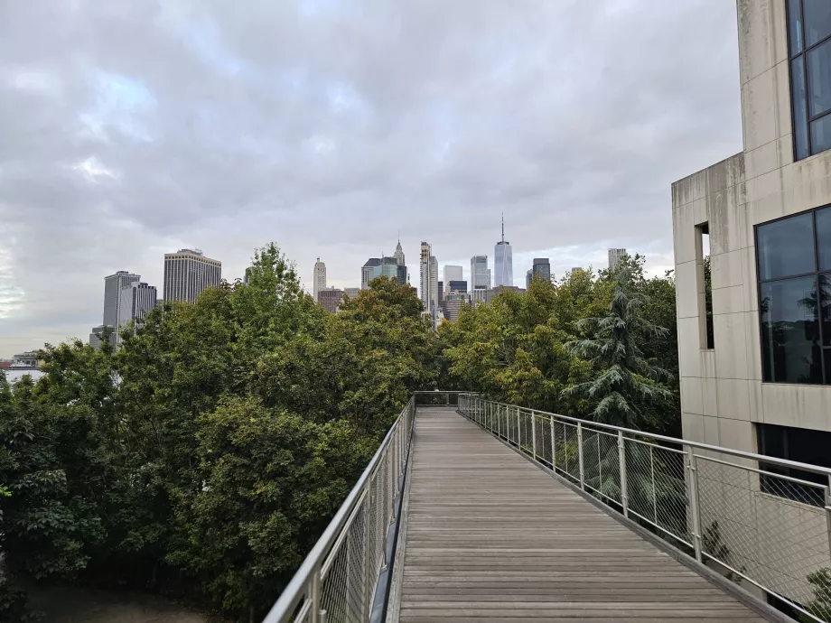 Puente del Parque Squibb